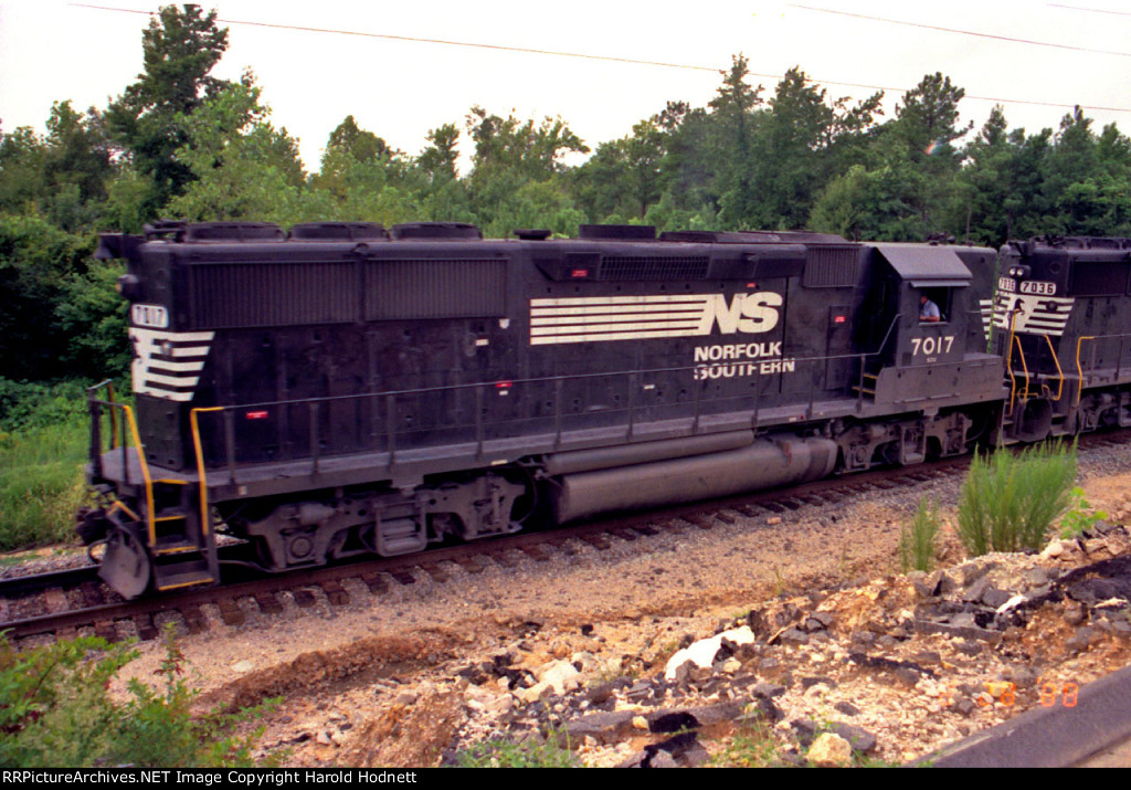 NS 7017